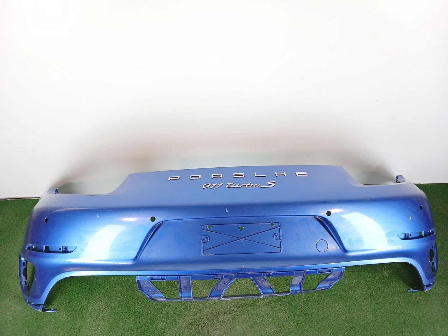 Rear bumper – Porsche 911 (991) 3.8 Turbo S (2013-2020)