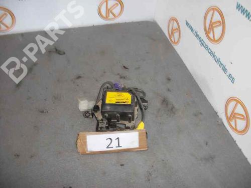 Calculateur Airbags RENAULT 19 I (B/C53_) 1.9 D (B/C534, B/C53J) (64 hp) 2492809