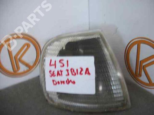 Used Right front indicator SEAT CORDOBA (6K1, 6K2) [1993-2002]  2445681