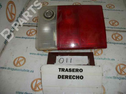 Right taillight AUDI 80 B3 Saloon (893, 894, 8A2) 1.6 (75 hp) 2493559