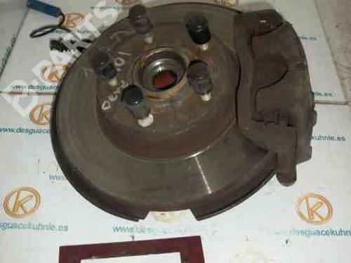 Used Right front steering knuckle LAND ROVER FREELANDER I (L314) 2.0 Td4 4x4 (112 hp) 2453393