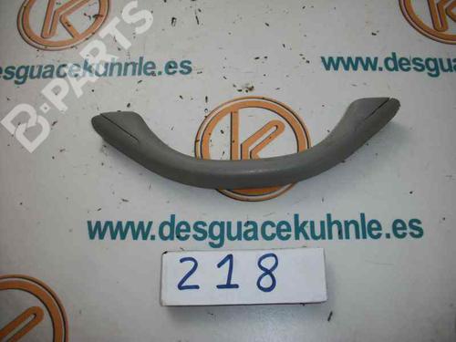 Interiør tag NISSAN PRIMERA Hatchback (P11) [1996-2002]  2481610