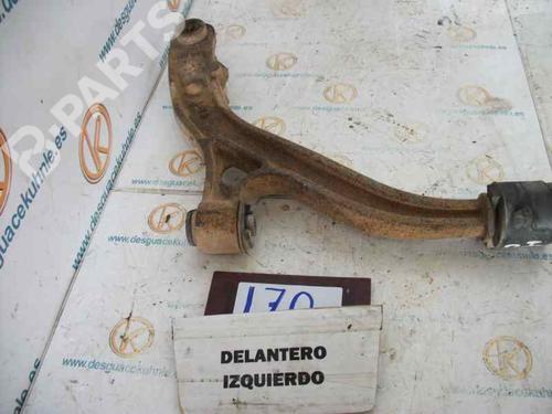 Used Left front suspension arm CHRYSLER VOYAGER / GRAND VOYAGER III (GS_, NS_) [1992-2001]  2467792