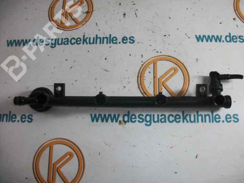 Used Injection rail RENAULT MEGANE Scenic (JA0/1_) [1996-2001]  2474296