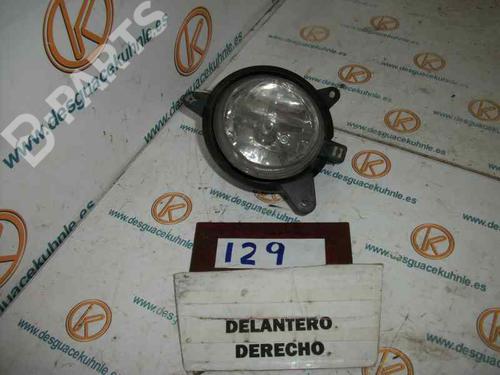 Used Right front fog light KIA SORENTO I (JC) 2.5 CRDi 4WD (140 hp) 2458758