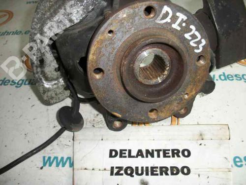 Used Left front steering knuckle PEUGEOT 406 (8B) 2.0 HDI 110 (109 hp) 2473397