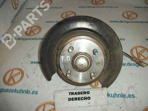 Fusee rechts achter DAEWOO NUBIRA (J100) 2.0 16V (133 hp) 2456337