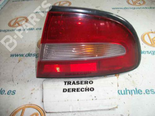 Højre baglygte MITSUBISHI GALANT VII Saloon (E5_A, E7_A, E8_A) 2.0 GLSI (E55A) (137 hp) 2492968