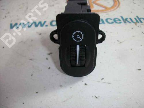 Used Headlight switch FORD MONDEO II (BAP) 1.8 TD (90 hp) 2464854