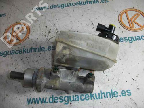 Used Brake master cylinder RENAULT MEGANE I Classic (LA0/1_) [1996-2008]  2457785