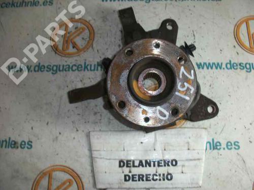 Used Right front steering knuckle RENAULT MEGANE I Classic (LA0/1_) [1996-2008]  2463921