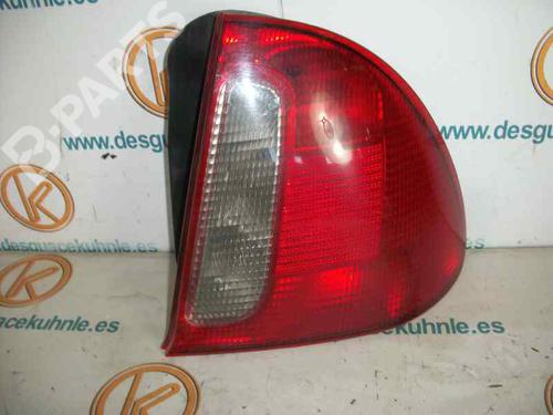 Used Right taillight ROVER 400 II (RT) 420 Di (105 hp) 2450228