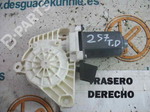 Used Right rear window motor MERCEDES-BENZ A-CLASS (W169) [2004-2012]  2471376
