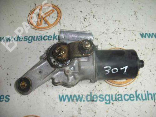 Used Front wiper motor NISSAN ALMERA II (N16) 2.2 Di (110 hp) 2476515