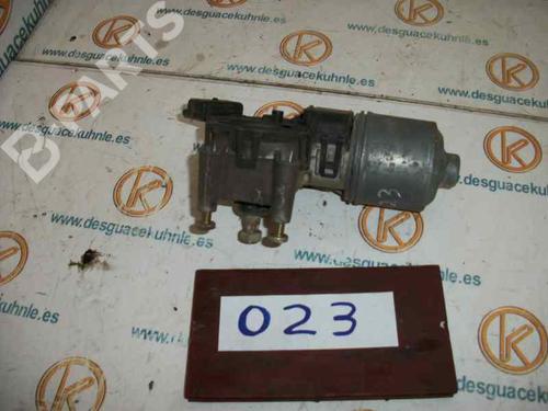 Essuie-glace moteur avant RENAULT CLIO II (BB_, CB_) [1998-2016]  2466628