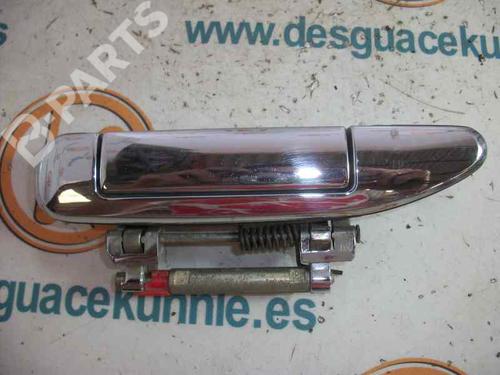 Used Rear left exterior door handle NISSAN PRIMERA (P11) 2.0 TD (90 hp) 2464075