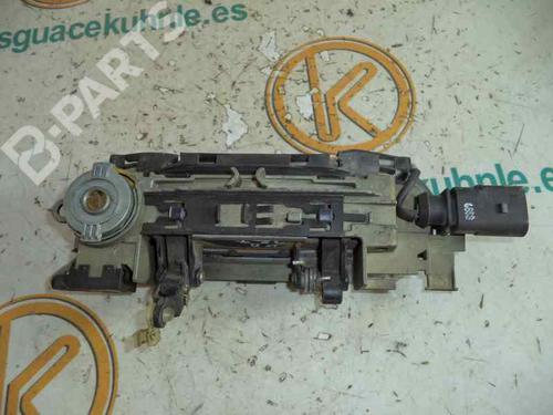 Front right exterior door handle AUDI A3 (8L1) 1.9 TDI | BP2452775C129 