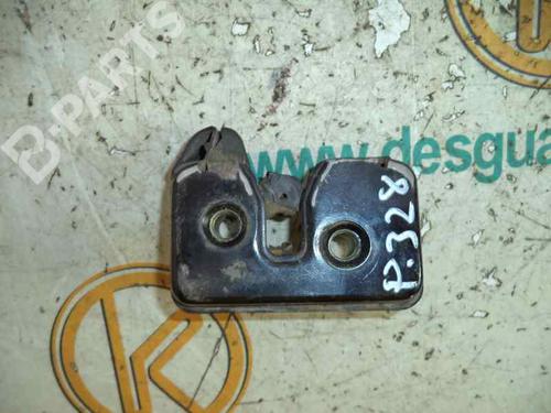 Used Tailgate lock VW POLO III (6N1) 60 1.4 (60 hp) 2470786