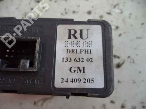 Left front window switch OPEL CORSA C (X01) 1.3 CDTI (F08, F68) | BP2450759I27 
