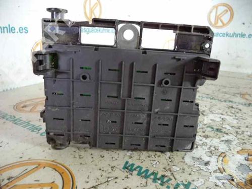 Fuse box PEUGEOT 206 Hatchback (2A/C) 1.9 D | BP2460976E1 