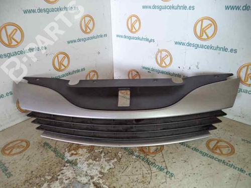 Used Grille RENAULT LAGUNA II (BG0/1_) [2001-2007]  2454002
