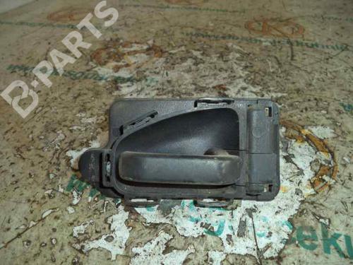 Used Front right interior door handle Front right interior door handle CITROËN SAXO (S0, S1) 1.5 D (57 hp) 3219078 3219078