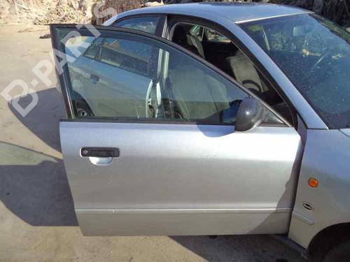 Puerta delantera derecha AUDI A4 B5 (8D2) 1.9 TDI (90 hp) 2461767