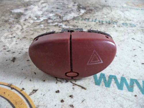 Used Steering column stalk CITROËN XSARA PICASSO (N68) 2.0 16V (136 hp) 2485946