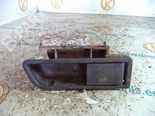 Used Front right interior door handle RENAULT RAPID Box Body/MPV (F40_, G40_) 1.9 D (F40R) (54 hp) 3218020