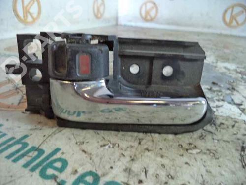 Used Front left interior door handle TOYOTA AVENSIS Saloon (_T25_) 2.0 VVT-i (AZT250_, AZT250R) (147 hp) 3219084