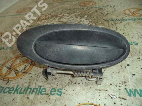 Used Rear left exterior door handle RENAULT LAGUNA I (B56_, 556_) 2.2 dT (B569) (113 hp) 2483597