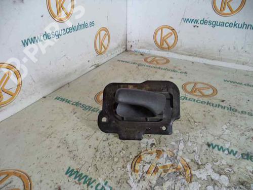 Venstre bak invendig håndtak OPEL VECTRA B (J96) 1.6 i 16V (F19) (100 hp) 3219033