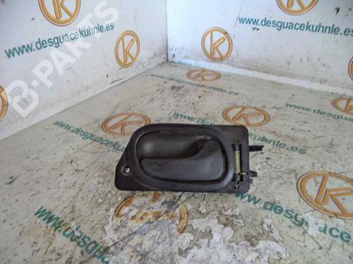 Used Rear right interior door handle RENAULT LAGUNA I (B56_, 556_) [1993-2002]  3218698