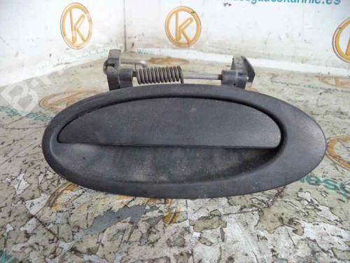 Used Rear left exterior door handle RENAULT LAGUNA I (B56_, 556_) 1.6 16V (B568, B561) (107 hp) 2483714