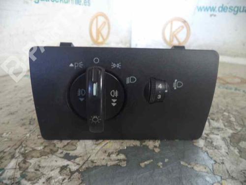 Used Headlight switch FORD MONDEO III Turnier (BWY) 2.0 TDCi (130 hp) 2464963