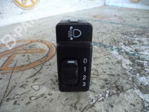 Used Headlight switch OPEL CORSA B (S93) 1.7 D (F08, F68, M68) (60 hp) 2464039