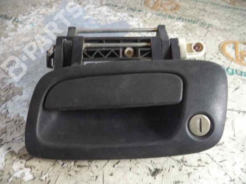 Used Front left exterior door handle OPEL ASTRA G Hatchback (T98) 1.7 TD (F08, F48) (68 hp) 2481912
