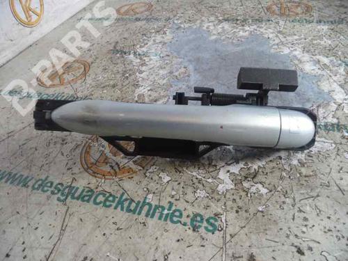 Venstre foran utvendig håndtak RENAULT LAGUNA II (BG0/1_) 1.6 16V (BG0A, BG0L) (107 hp) 2464532