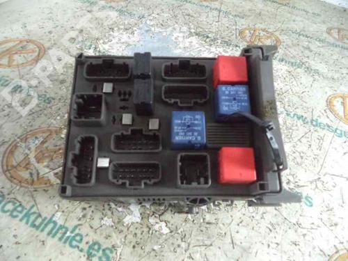Fuse box RENAULT LAGUNA II (BG0/1_) 1.6 16V (BG0A, BG0L) | BP2455830E1 