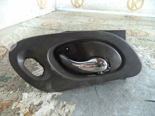 Used Front right interior door handle FORD MONDEO II (BAP) 1.8 TD (90 hp) 3218852