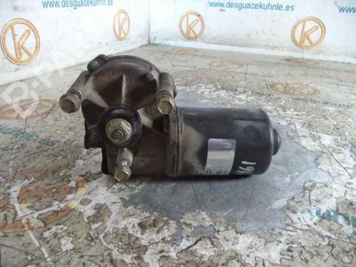 Used Front wiper motor FORD MONDEO II (BAP) 1.8 TD (90 hp) 2461151