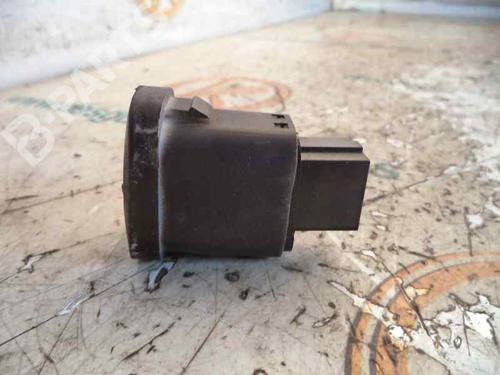 Headlight switch HYUNDAI COUPE I (RD) 1.6 16V | BP2453603I24 