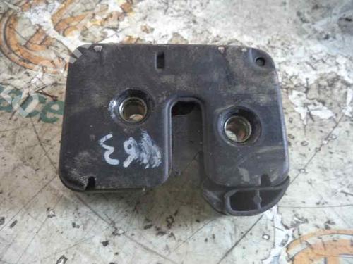 Used Tailgate lock SEAT IBIZA II (6K1) 1.4 i (60 hp) 2449541