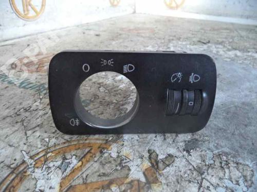 Used Headlight switch SEAT IBIZA II (6K1) 1.4 i (60 hp) 2465973