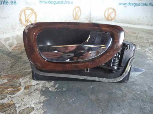 Used Front right interior door handle PEUGEOT 307 (3A/C) 2.0 HDi 90 (90 hp) 3219144