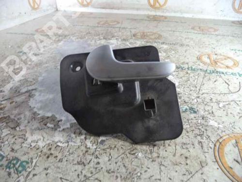 Used Front left interior door handle OPEL MERIVA A MPV (X03) 1.7 CDTI (E75) (100 hp) 3218563