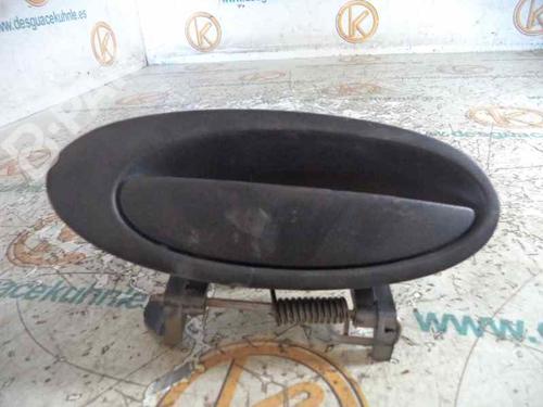 Used Rear left exterior door handle RENAULT LAGUNA I (B56_, 556_) [1993-2002]  2466023