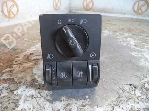 Used Headlight switch OPEL CORSA C (X01) 1.7 DI (F08, F68) (65 hp) 2468315