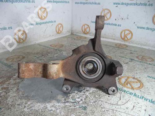 Right front steering knuckle RENAULT LAGUNA I (B56_, 556_)  | BP2447166M26 