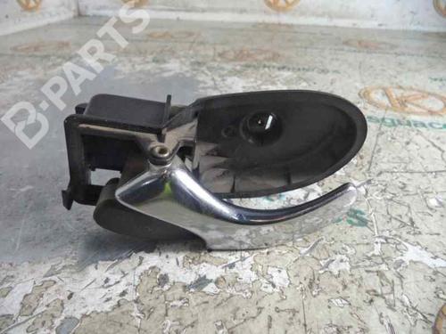 Venstre foran invendig håndtak FORD FOCUS I Saloon (DFW) 1.6 16V (100 hp) 3218557